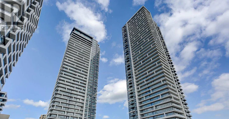 105-8 Water Walk, Markham, ON, L3R 6L4