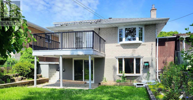 27 Kilbride Road, Toronto, ON, M1J 1X6 - 27