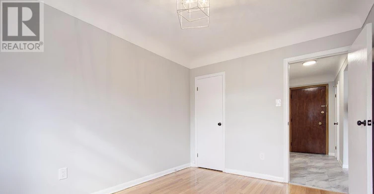 204-830 Robinson Street, Burlington, ON, L7R 2L5 - 10