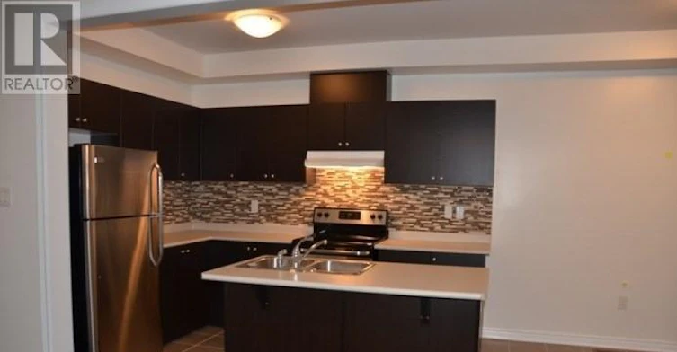 28 Black Locust Drive, Markham, ON, L6E 0P8 - 4