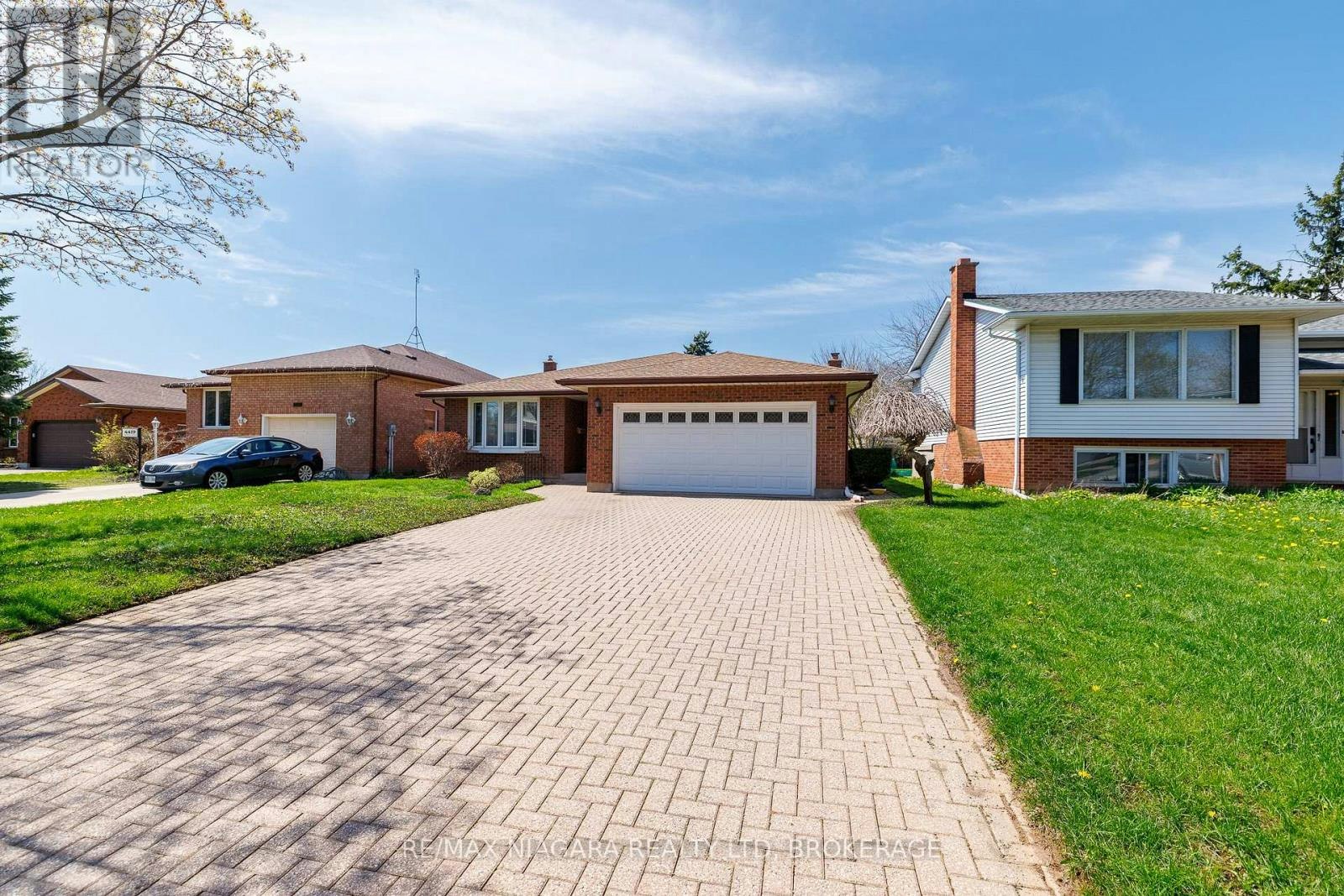 4409 Latina Crescent, Niagara Falls, ON, L2E 7C3