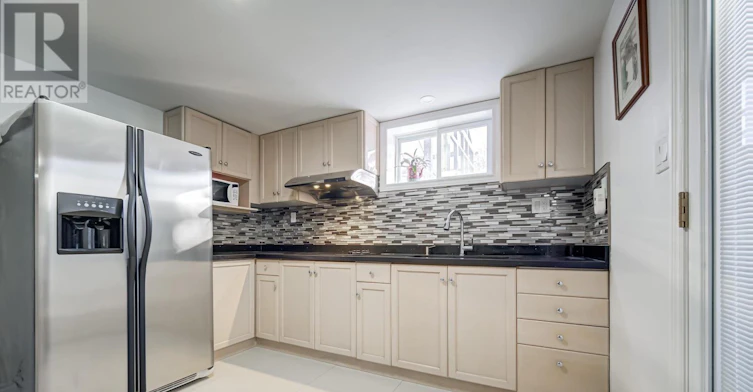 2 Grittani Lane, Toronto, ON, M1S 5B7 - 11
