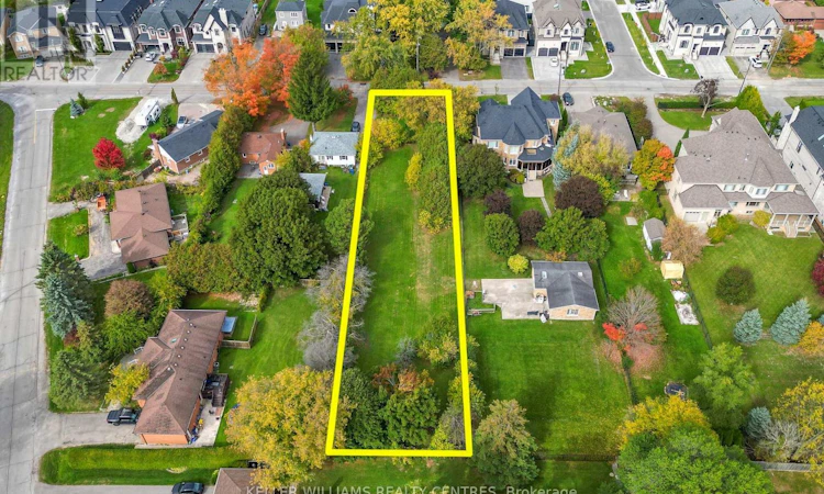 39 Maple Grove Avenue