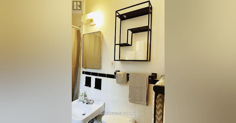 2-12 Tower Lane, London, ON, N6A 2L8 - 11