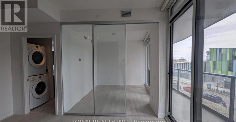 302-90 Queens Wharf Road, Toronto, ON, M5V 0J4 - 18