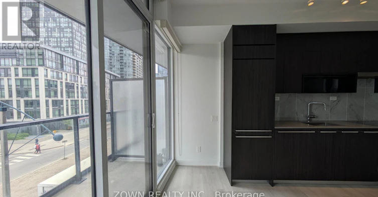 302-90 Queens Wharf Road, Toronto, ON, M5V 0J4 - 7