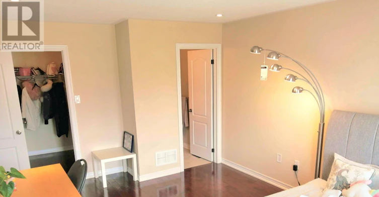 9 Martinau Drive, Markham, ON, L6E 0M3 - 2