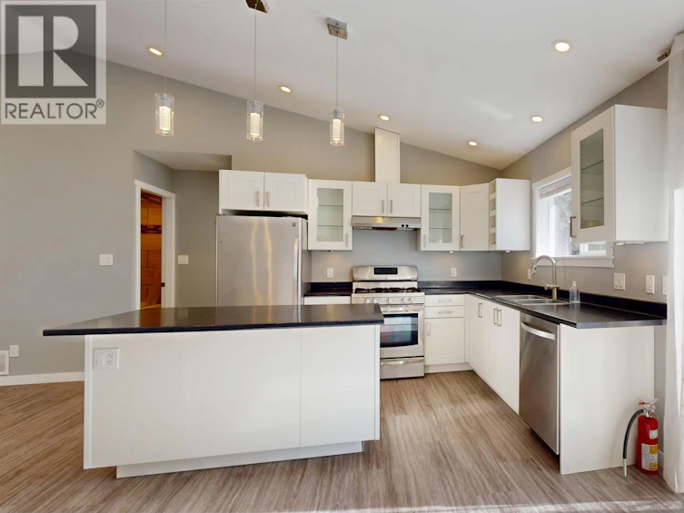 4942 Kyllo Road, 108 Mile Ranch, BC, V0K 2Z0 - 7