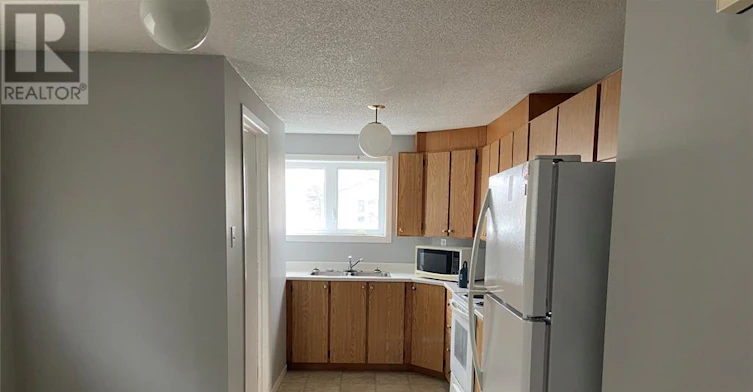 6A Edgecombe Drive, St Johns, NL, A1B 4N6 - 2