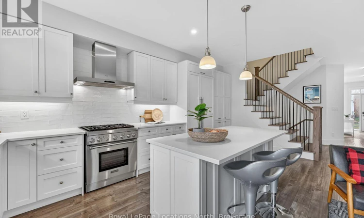 199 Yellow Birch Crescent