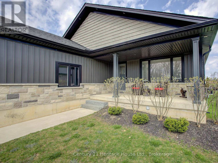 114 Jackson Street, West Grey, ON, N0G 1R0 - 4