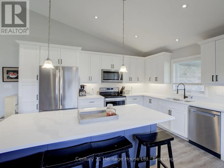 114 Jackson Street, West Grey, ON, N0G 1R0 - 15