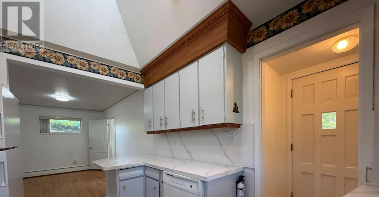 MAIN FLOOR-288 Scott Street, St. Catharines, ON, L2N 1J3 - 12