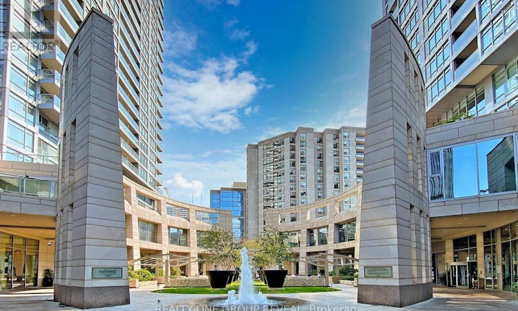 3707-2191 Yonge Street