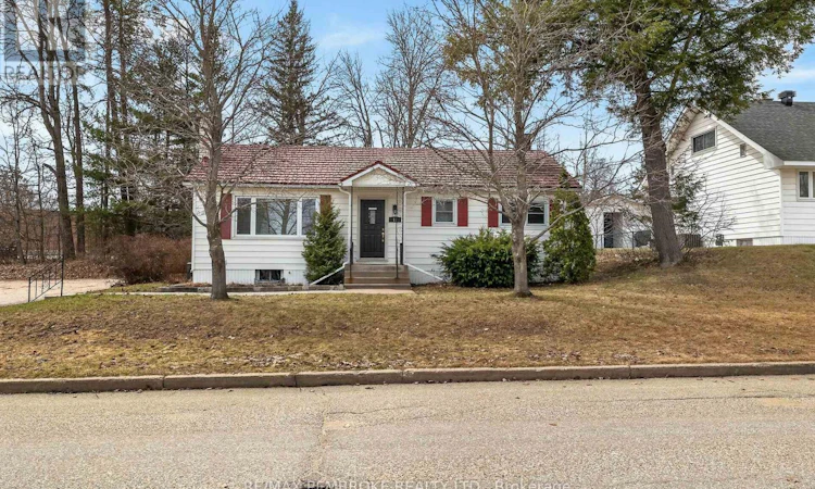 12 Alder Crescent