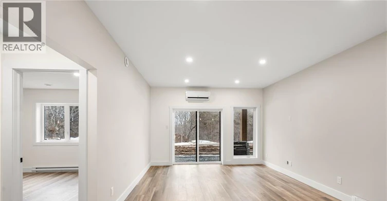 1-1300 Golden Park Crescent, Bathurst, NB, E2A 1V1 - 20
