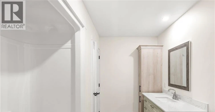 1-1300 Golden Park Crescent, Bathurst, NB, E2A 1V1 - 28