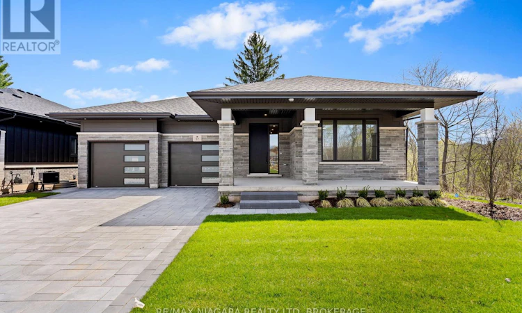 17 Accursi Crescent