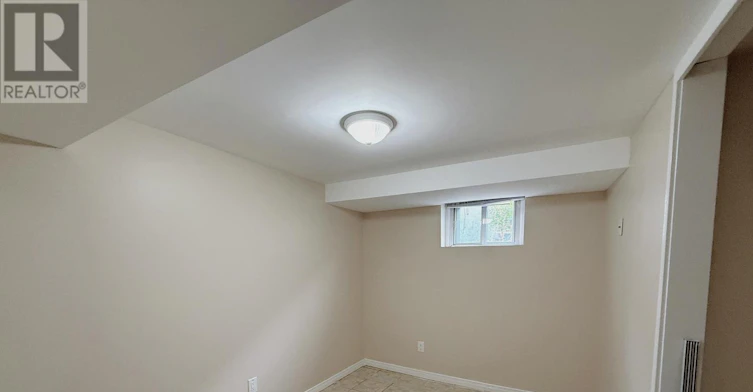 BSMT-220 Ellington Drive, Toronto, ON, M1R 3Y4 - 6