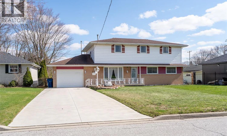16 Arthur Drive