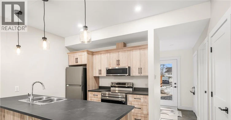 3-1300 Golden Park Crescent, Bathurst, NB, E2A 1V1 - 17