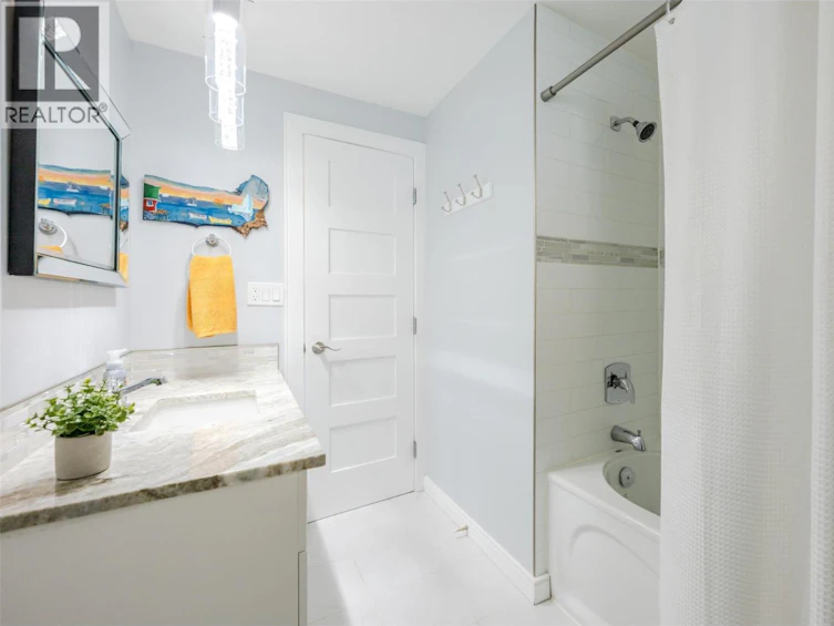 21-2773 South Main Street, Penticton, BC, V2A 5J5 - 30