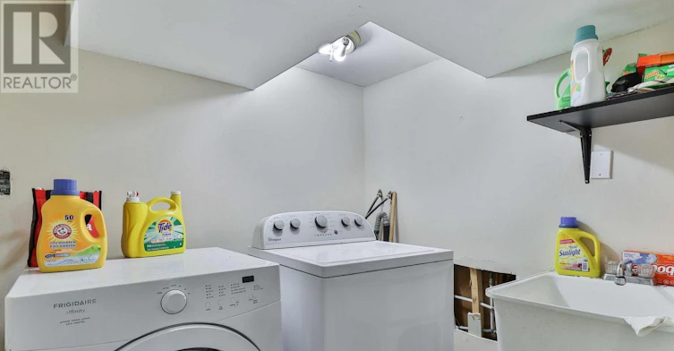 2ND FLOOR-262 Poyntz Avenue, Toronto, ON, M2N 1J7 - 13