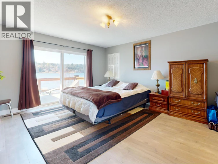 6126 Lakeshore Drive, 100 Mile House, BC, V0K 2E3 - 19