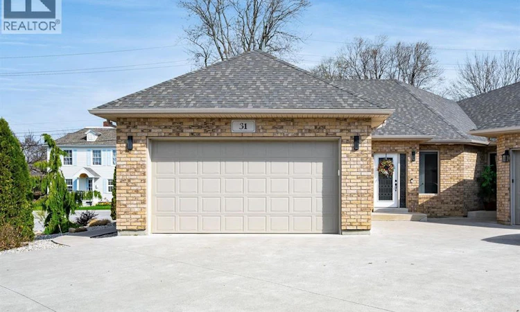 31 Mettawas Lane