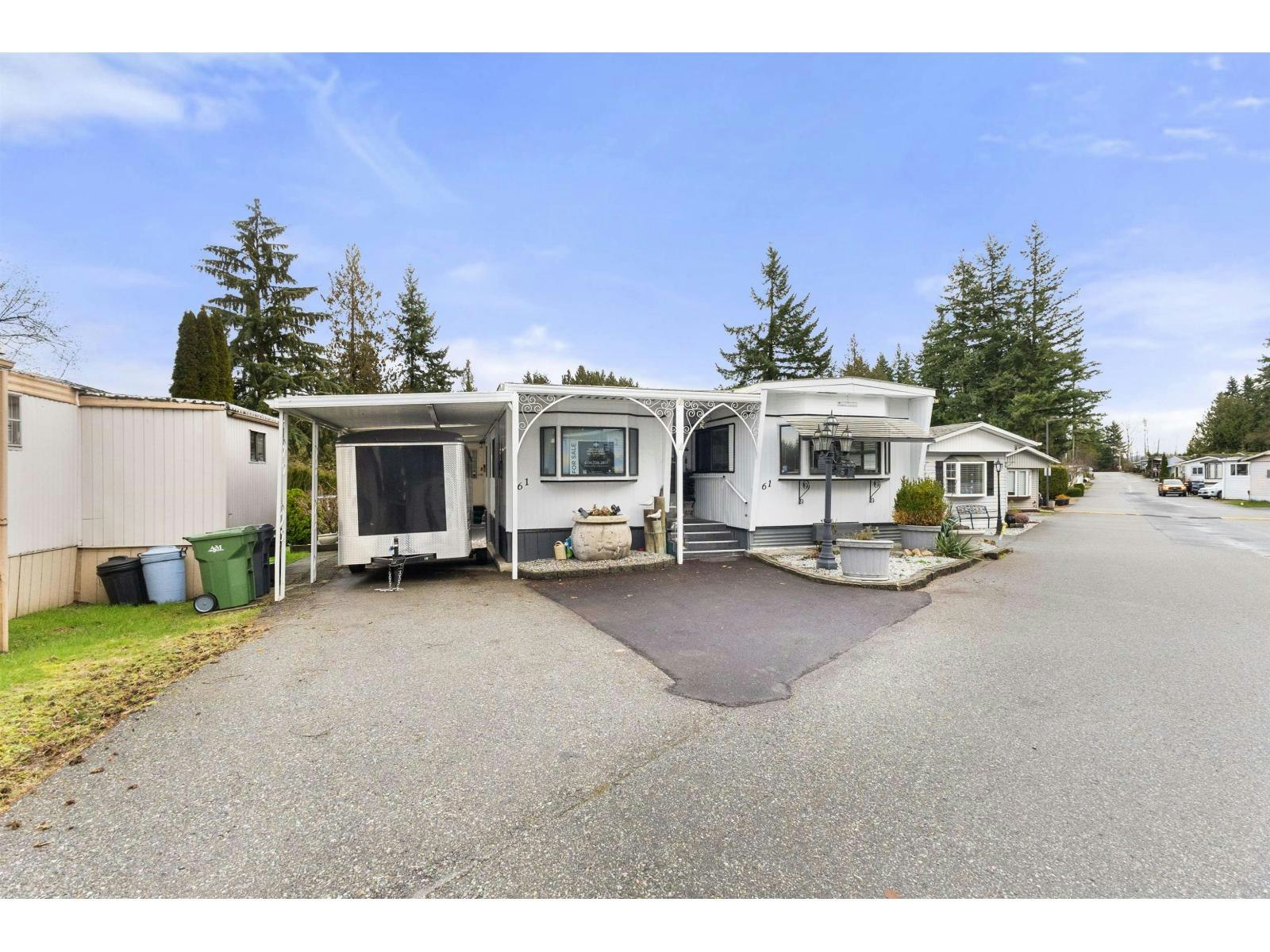 61-24330 Fraser Highway, Langley, BC, V3A 4R3