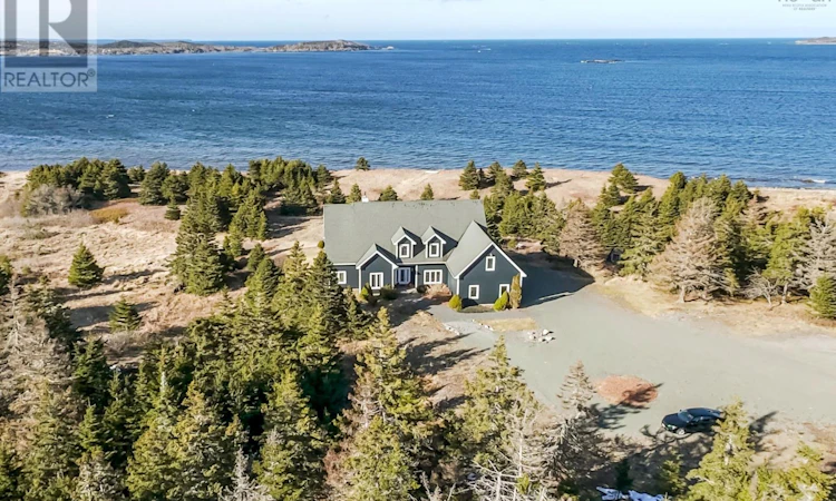 2408 Louisbourg Main A Dieu Road