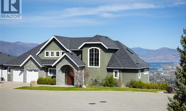1010 Lamont Court