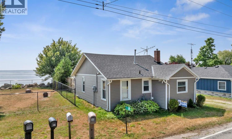 32 Pulley Road