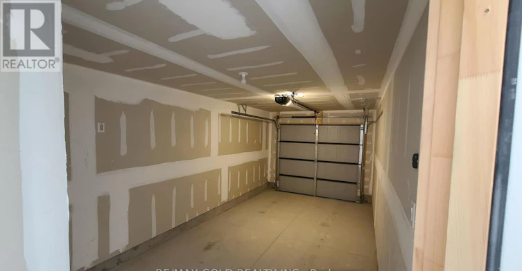 152-177 Edgevalley Road, London, ON, N5V 0C5 - 2