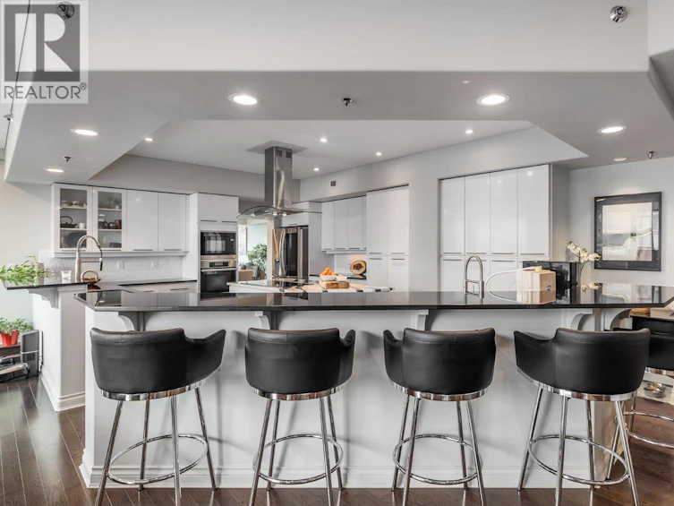 1601-1152 Sunset Drive, Kelowna, BC, V1Y 9R7 - 18
