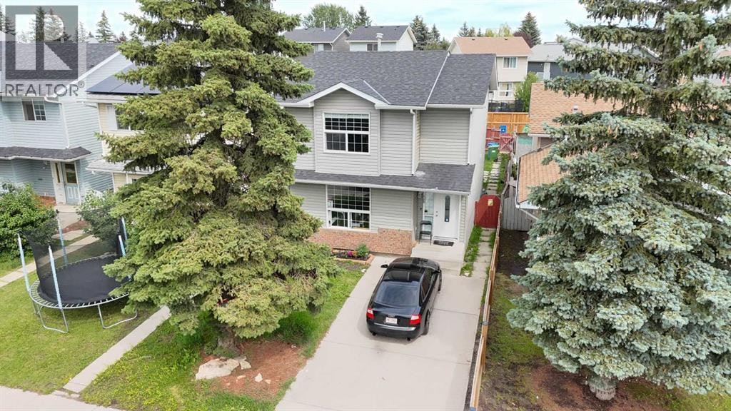 136 Martindale Drive NE, Calgary, AB, T3J 3G5