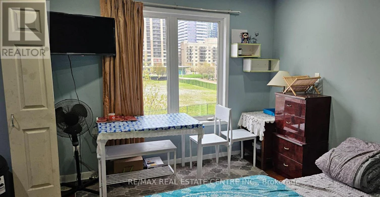 17 Shared) 370 One Square Drive, Mississauga, ON, L5B 0E6 - 6