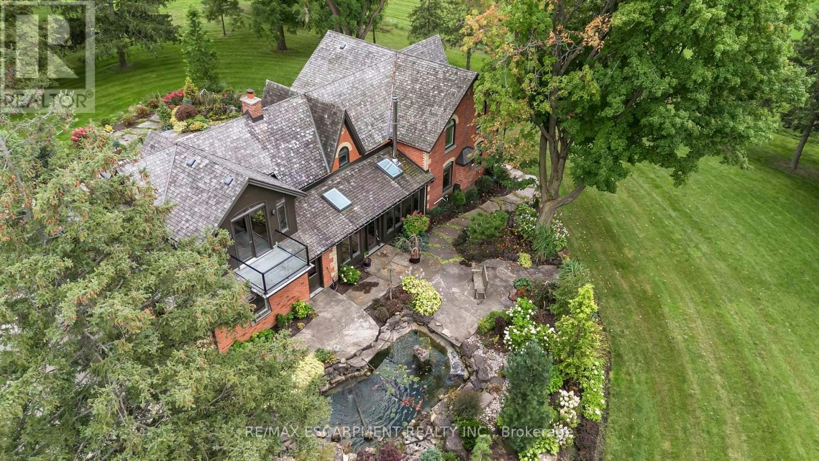 1399 Safari Road, Hamilton, ON, L8B 1S6