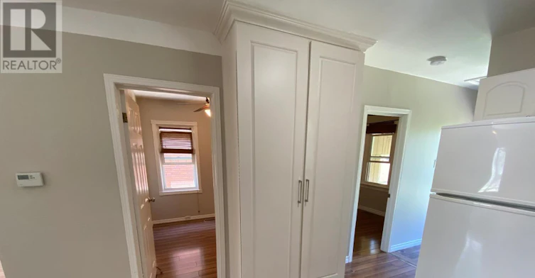 MAIN LEVEL-519 Catharine Street N, Hamilton, ON, L8L 4V3 - 4