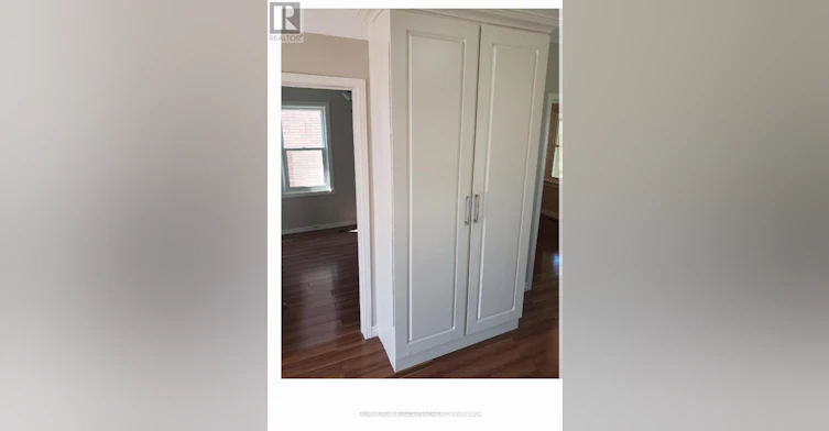 MAIN LEVEL-519 Catharine Street N, Hamilton, ON, L8L 4V3 - 19