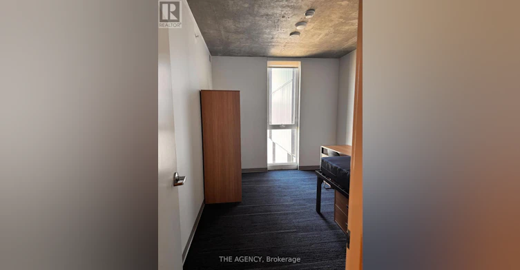 253 College Street, Toronto, ON, M5T 1R5 - 3
