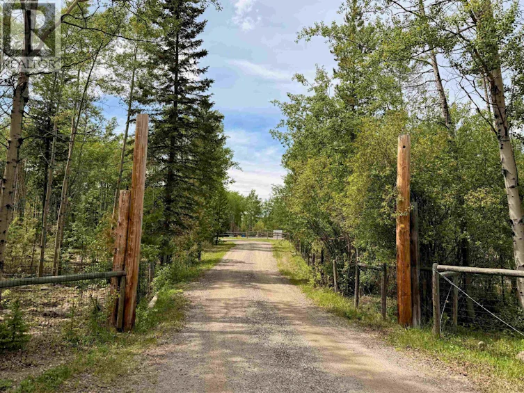 5548 Little Fort 24 Highway, 100 Mile House, BC, V0K 2E2 - 39