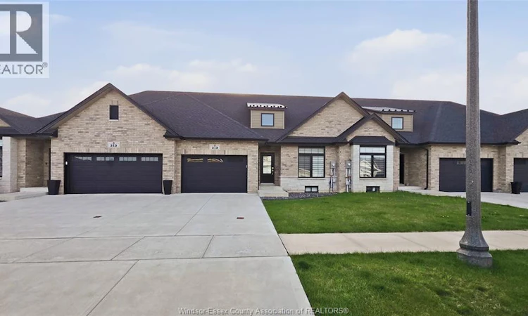 313 Kelly Road