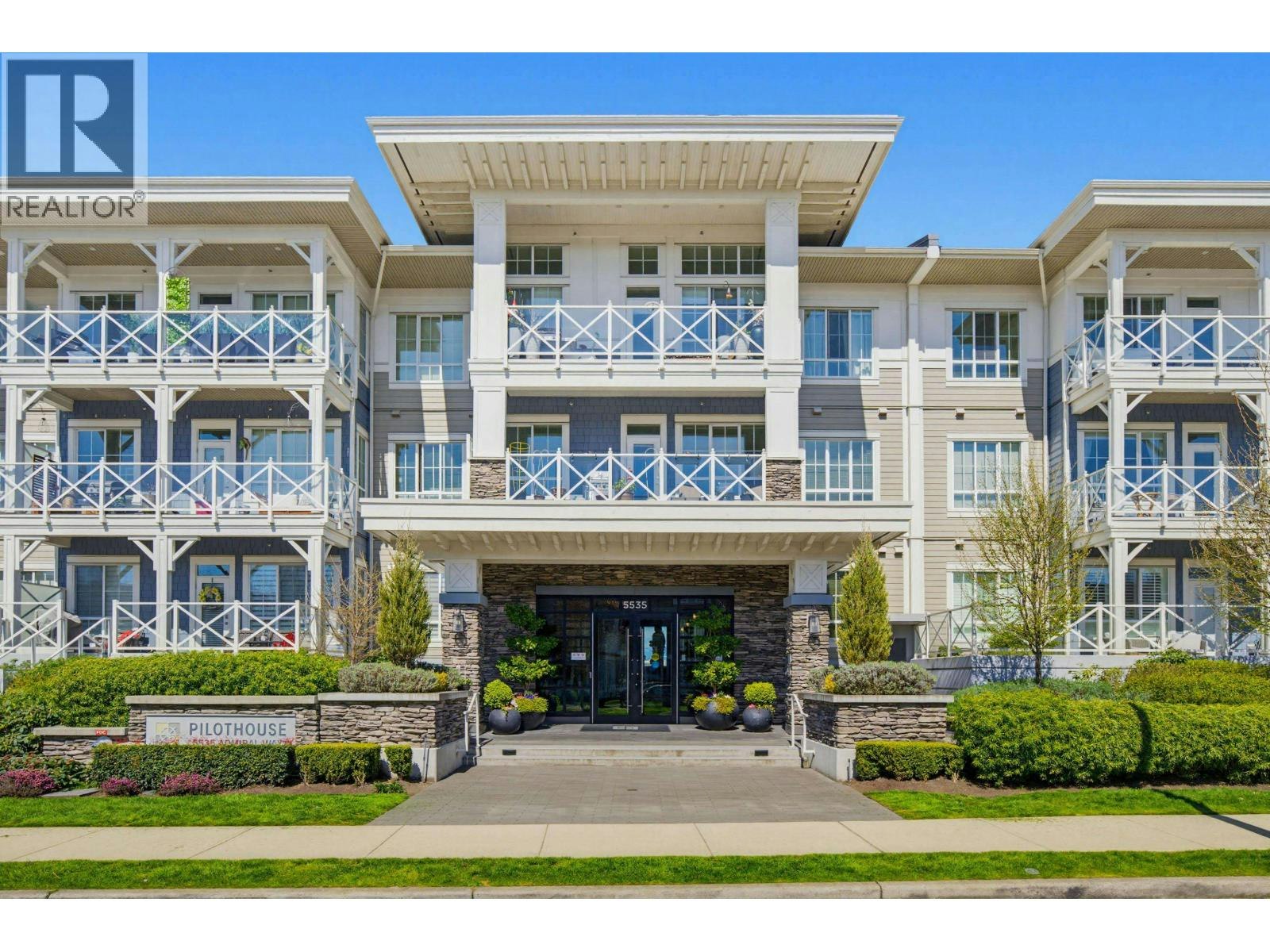 217-5535 Admiral Way, Delta, BC, V4K 0E3
