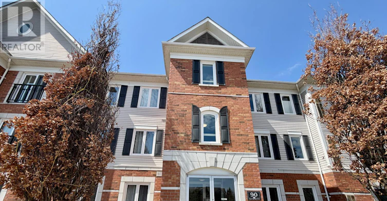 110-90 Aspen Springs Drive, Clarington, ON, L1C 5N3