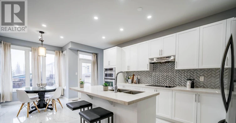 138 Yakefarm Boulevard, Whitchurch-Stouffville, ON, L4A 0R8 - 5