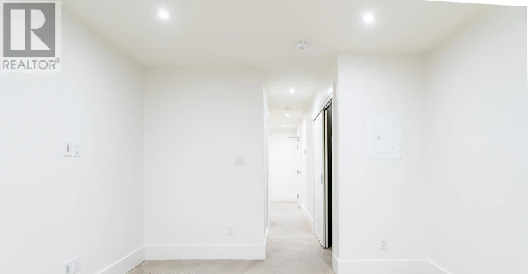 1041 College Street, Toronto, ON, M6H 1B1 - 9