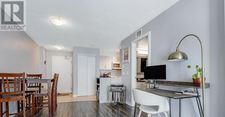 801-138 Somerset Street W, Ottawa, ON, K2P 0A3 - 18