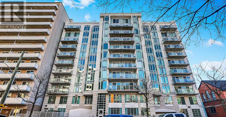 801-138 Somerset Street W, Ottawa, ON, K2P 0A3