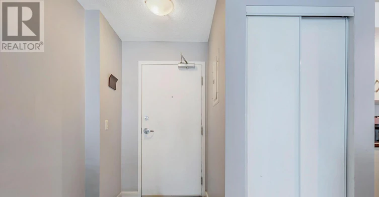 801-138 Somerset Street W, Ottawa, ON, K2P 0A3 - 11
